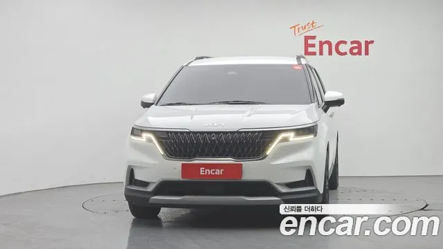 Kia Canival Carnival 4 поколение Бензин 9 мест Prestige — Фото автомобиля 3