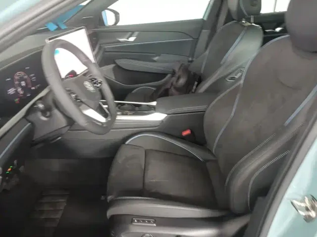 Volkswagen Passat — Фото автомобиля 19