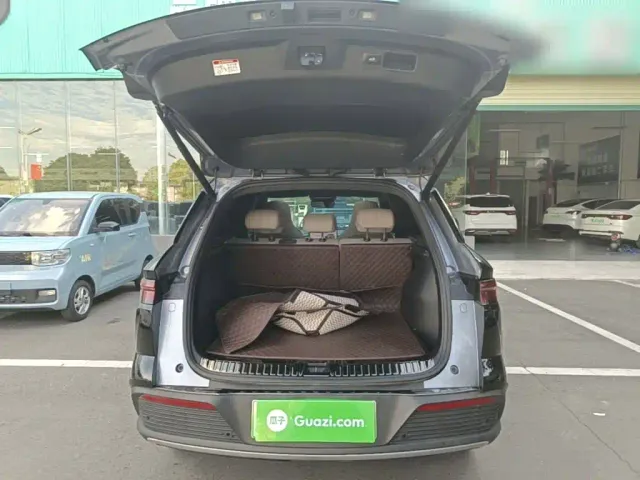 BYD Song Pro — Фото автомобиля 18
