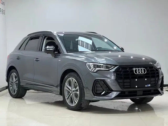 Audi Q3 — Фото автомобиля 3