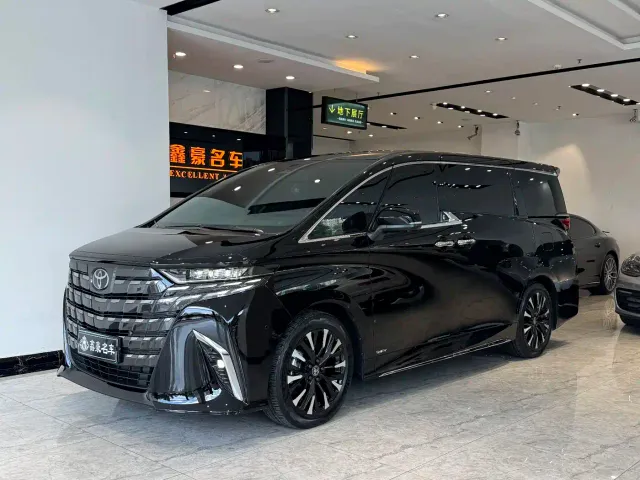 Фотография автомобиля — Toyota Alphard