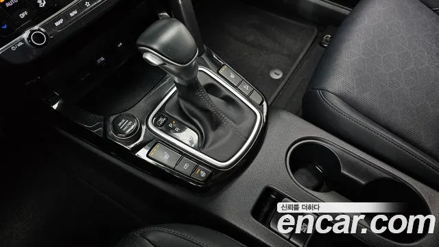 Kia Seltos — Фото автомобиля 9