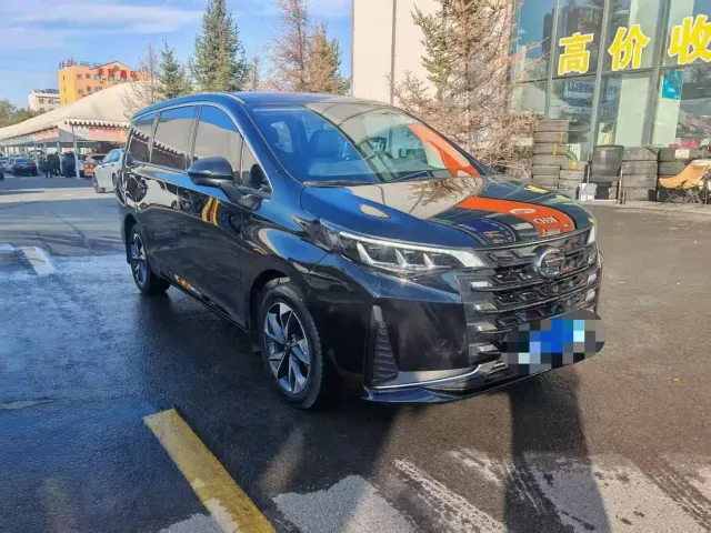 GAC Trumpchi M6 — Фото автомобиля 3
