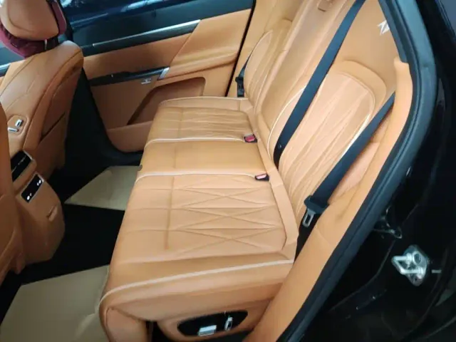 Dongfeng eπ 008 — Фото автомобиля 16