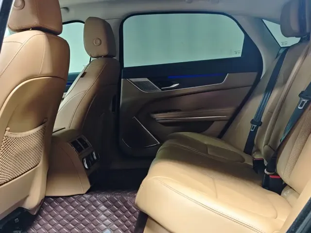 Jaguar Jaguar XFL 2021 XFL 2.0T P250 2WD Premium Luxury Edition — Фото автомобиля 5