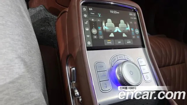 Genesis G90 Бензин 3.5 турбо AWD — Фото автомобиля 18