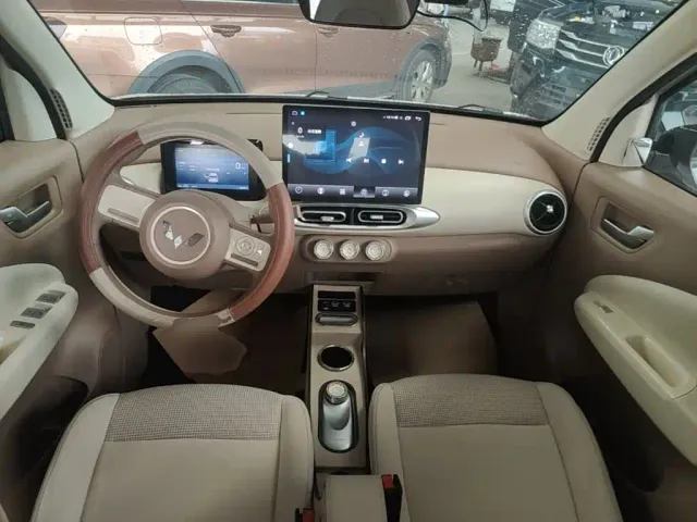 Wuling Hongguang Mini EV — Фото автомобиля 9