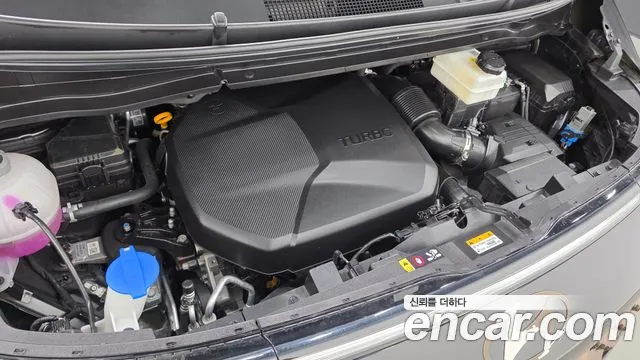 Hyundai Staria — Фото автомобиля 9