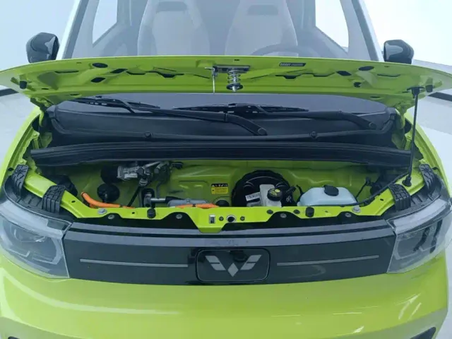 Wuling Hongguang Mini EV — Фото автомобиля 10