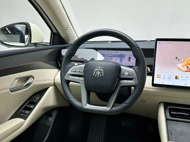 BYD Qin L — Фото автомобиля 12