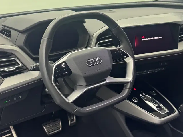 Audi Q5 e-tron — Фото автомобиля 8
