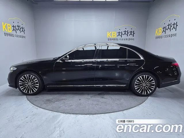 Mercedes-Benz S-Class W223 — Фото автомобиля 2