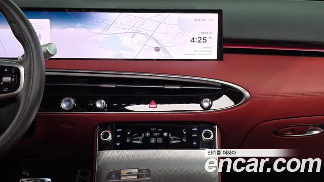 Genesis GV70 2.5T Бензин AWD — Фото автомобиля 14
