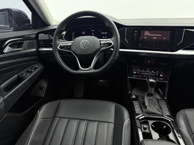 Volkswagen Passat — Фото автомобиля 10