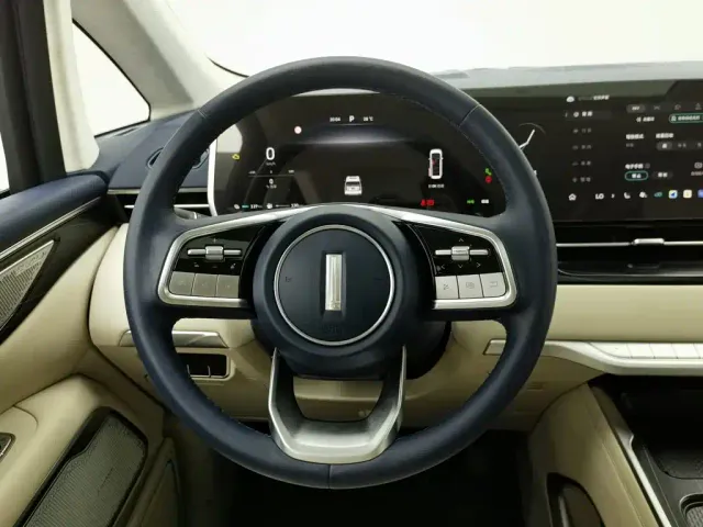 Wey Alpine — Фото автомобиля 11