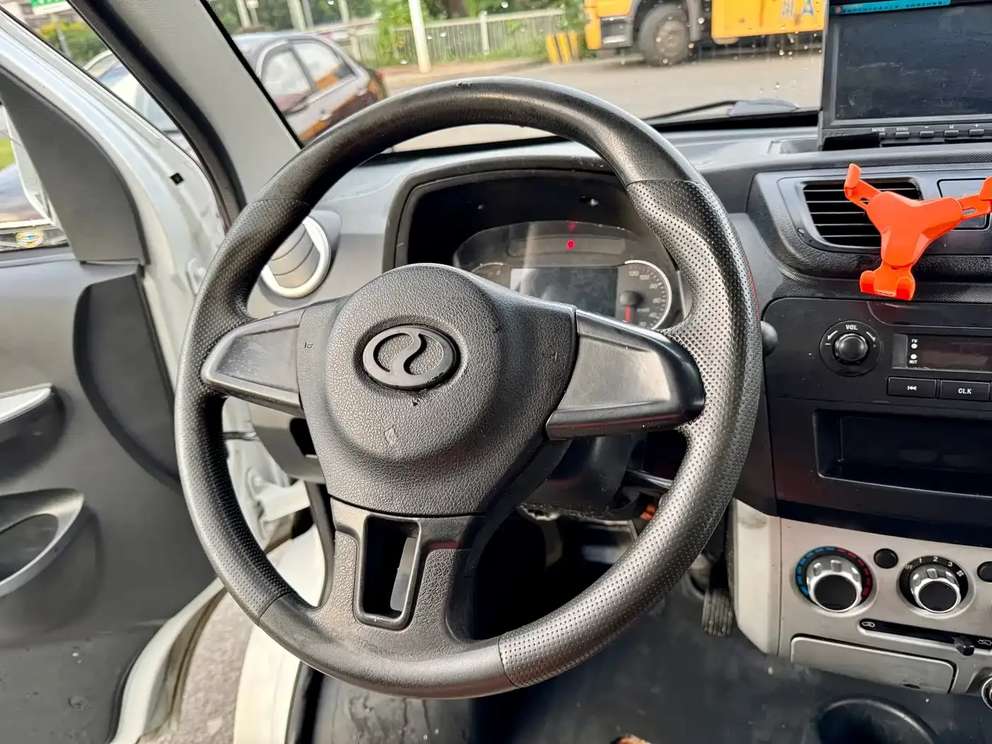 Ruichi Ruichi New Energy EC31 2023 EC31S Long Range Van 41.93kWh — Фото автомобиля 7