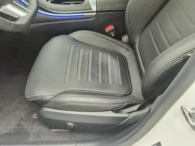Mercedes-Benz C-Class — Фото автомобиля 20