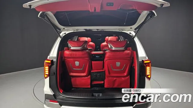 Kia Canival Новый Carnival 4 поколение Бензин 9 мест Hi-Limousine (Спецкузов) — Фото автомобиля 20