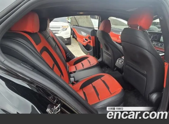 Mercedes-Benz AMG GT 4 двери 43 4MATIC+ — Фото автомобиля 18