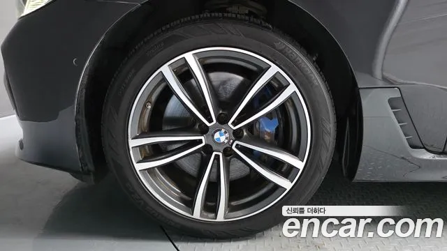 BMW Gran Turismo — Фото автомобиля 4