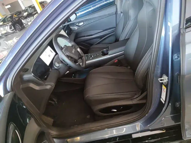 BYD Seal — Фото автомобиля 14