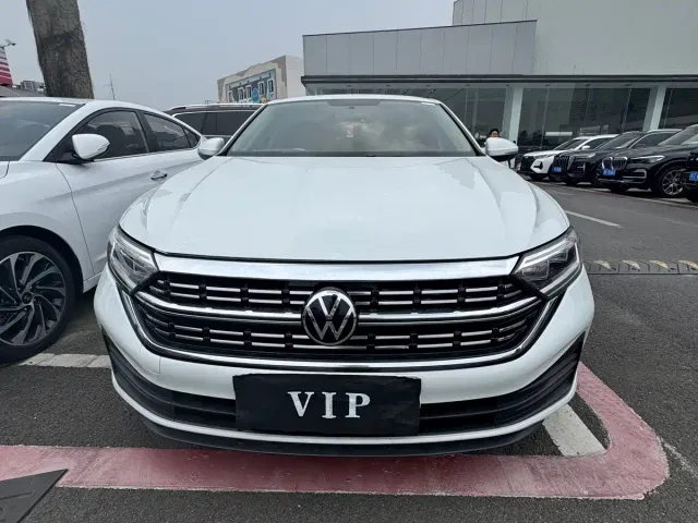 Volkswagen Sagitar — Фото автомобиля 3