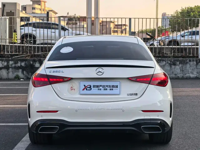 Mercedes-Benz C-Class — Фото автомобиля 11