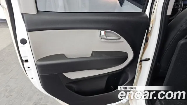 Kia RAY Новый Kia Ray Фургон — Фото автомобиля 23