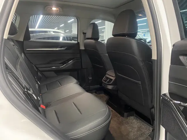 Haval H6 — Фото автомобиля 10