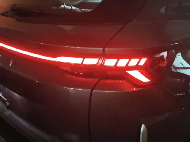 Geely Binyue — Фото автомобиля 7