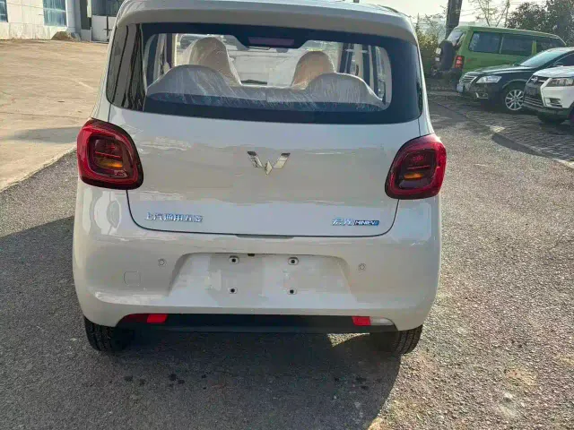 Wuling Hongguang Mini EV — Фото автомобиля 5