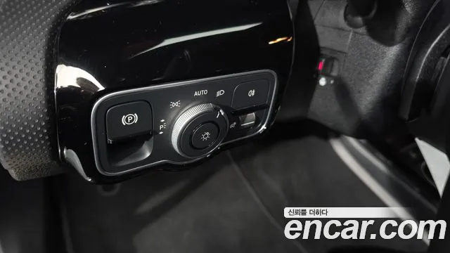 Mercedes-Benz A-Class W177 — Фото автомобиля 18