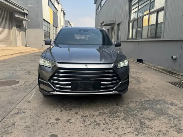 BYD Song Pro — Фото автомобиля 2