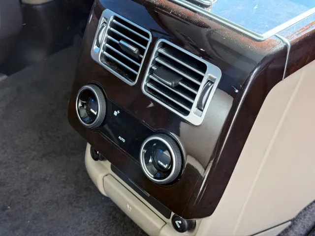 Land Rover Range Rover — Фото автомобиля 20