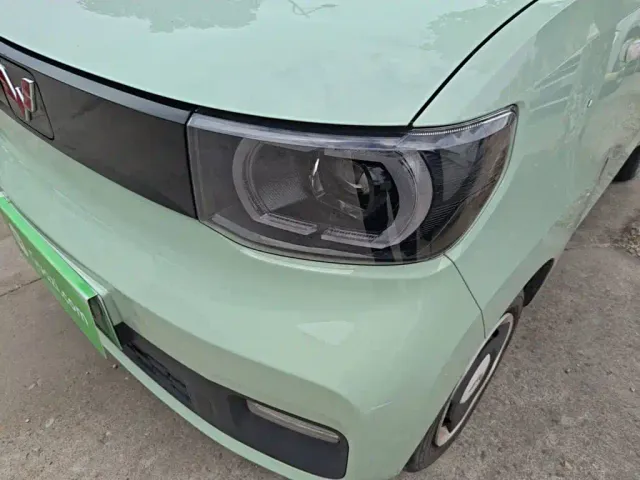Wuling Hongguang Mini EV — Фото автомобиля 23