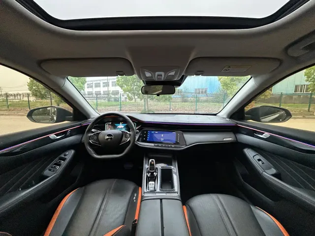 Dongfeng Yixuan MAX — Фото автомобиля 9