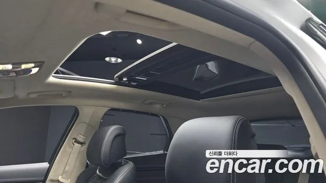 Genesis GV70 Electrified GV70 — Фото автомобиля 16