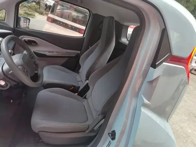 Wuling NanoEV — Фото автомобиля 14