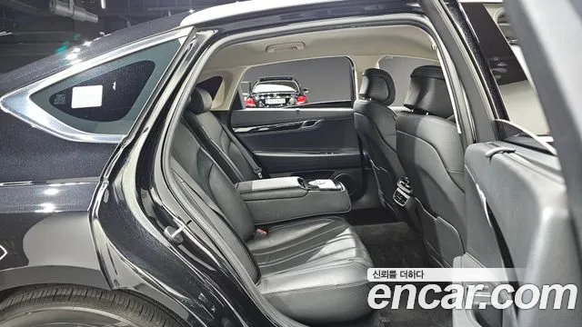 Genesis G80 RG3 — Фото автомобиля 17