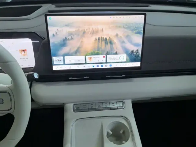 Haval Xiaolong MAX — Фото автомобиля 12