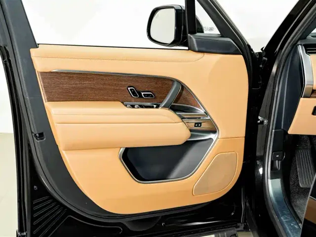 Land Rover Range Rover — Фото автомобиля 17