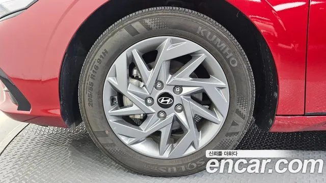 Hyundai AVANTE Modern — Фото автомобиля 5