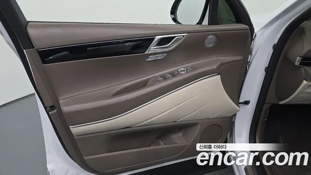 Genesis GV80 — Фото автомобиля 13