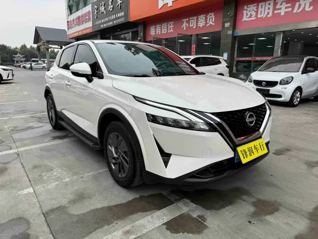 Nissan Qashqai — Фото автомобиля 3