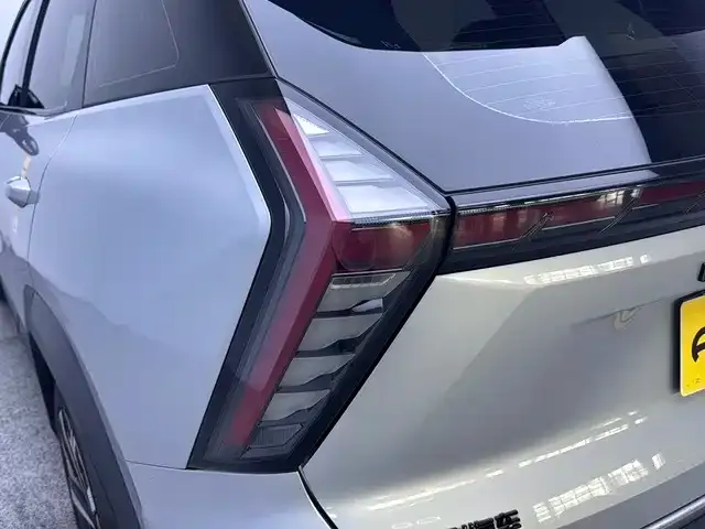 Geely Boyue L — Фото автомобиля 20