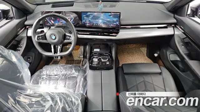 BMW 5-Series — Фото автомобиля 6