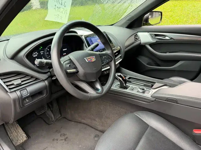 Cadillac CT5 — Фото автомобиля 7