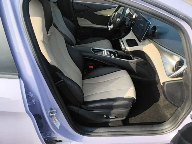 BYD Dolphin — Фото автомобиля 19