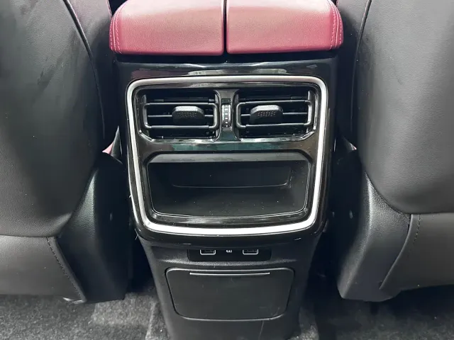 Jetour X70 Plus — Фото автомобиля 15