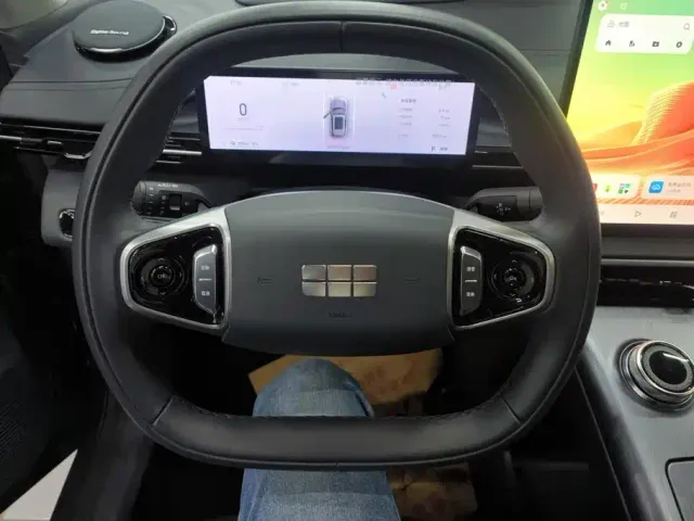 Geely Galaxy E5 — Фото автомобиля 15